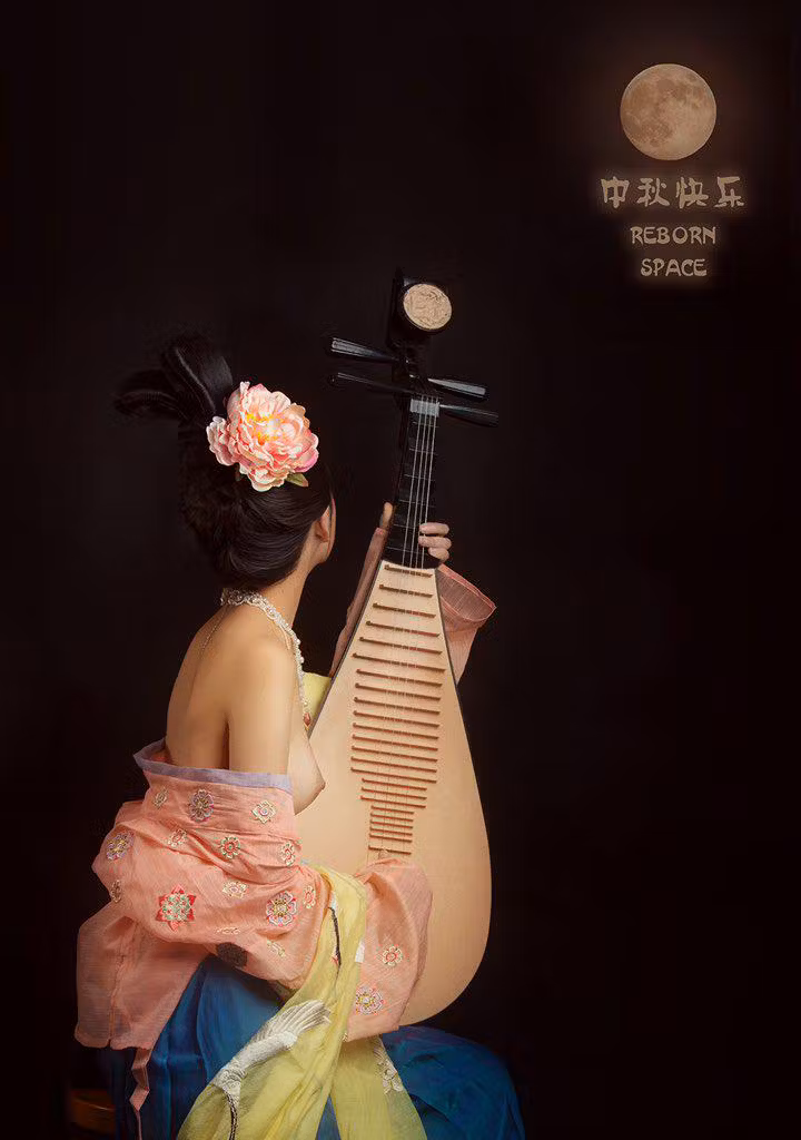 带有独特古典艺术反差魅惑的玉足全裸照
